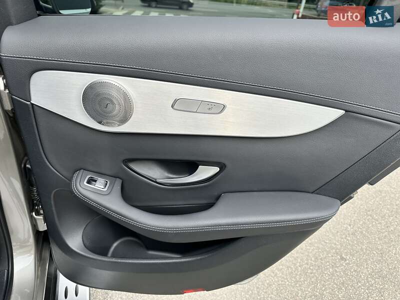 Позашляховик / Кросовер Mercedes-Benz GLC-Class 2022 в Києві