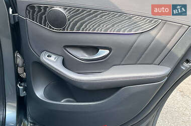 Внедорожник / Кроссовер Mercedes-Benz GLC-Class 2022 в 