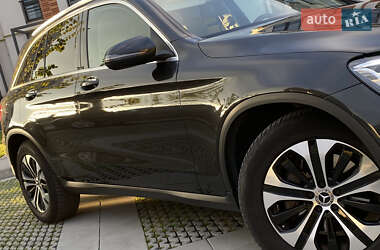 Внедорожник / Кроссовер Mercedes-Benz GLC-Class 2020 в 