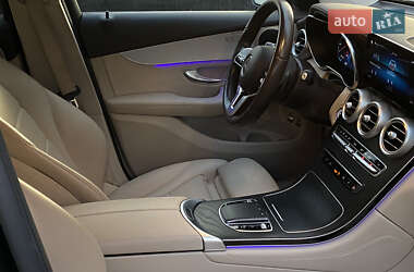 Внедорожник / Кроссовер Mercedes-Benz GLC-Class 2020 в 