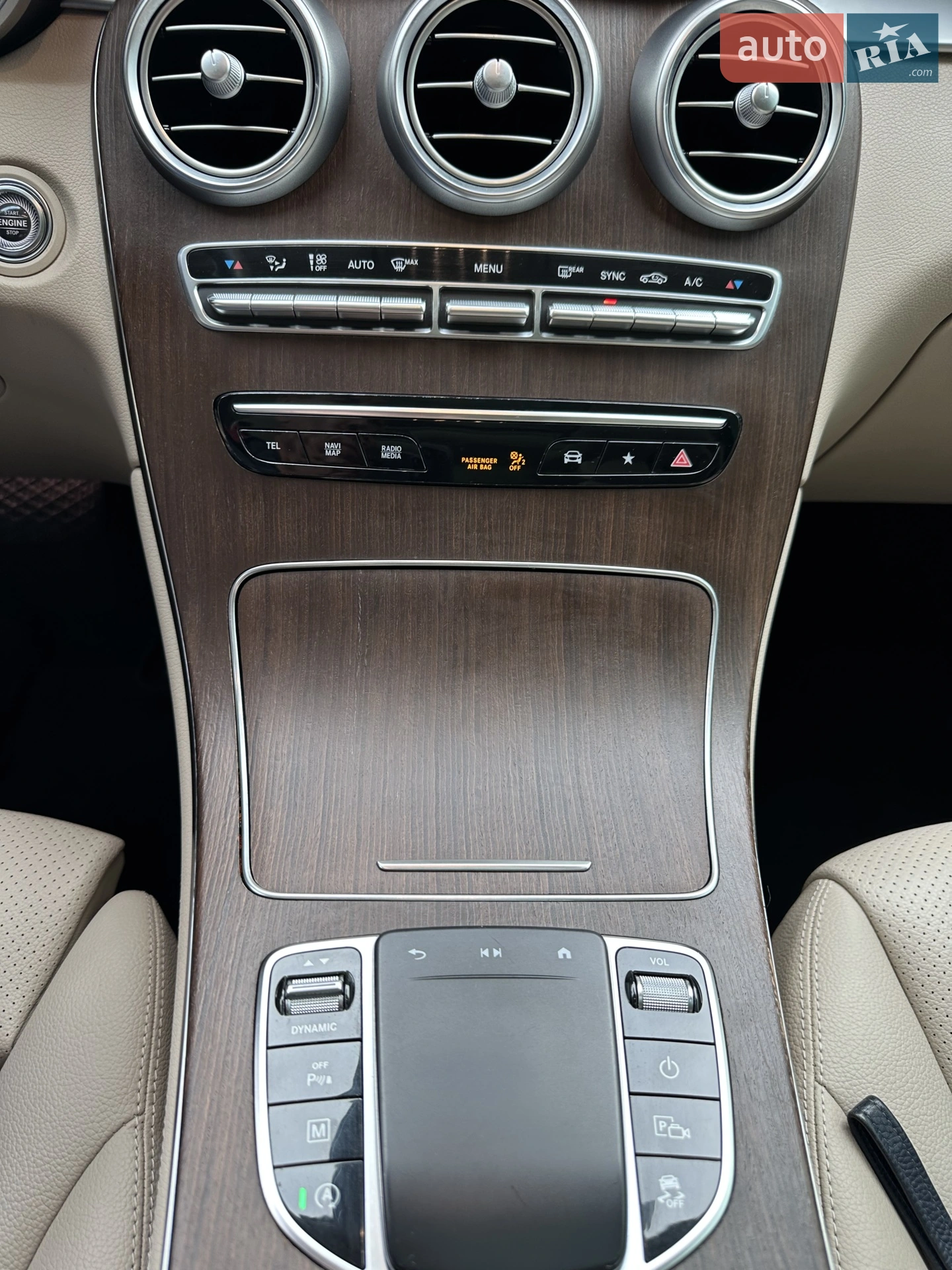 2020 Mercedes-Benz GLC - мініатюра 23