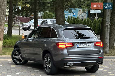 Внедорожник / Кроссовер Mercedes-Benz GLC-Class 2018 в 