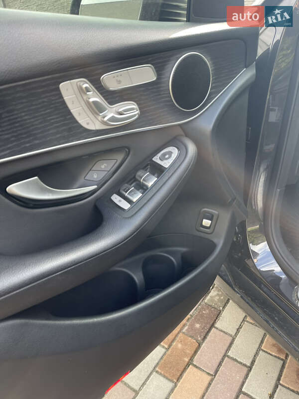 Внедорожник / Кроссовер Mercedes-Benz GLC-Class 2020 в Киеве фото 12 Внедорожник / Кроссовер Mercedes-Benz GLC-Class 2020 в Киеве