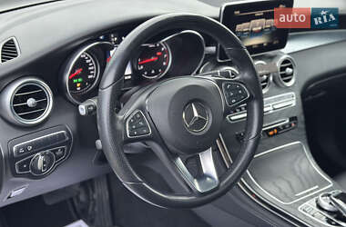 Внедорожник / Кроссовер Mercedes-Benz GLC-Class 2017 в 