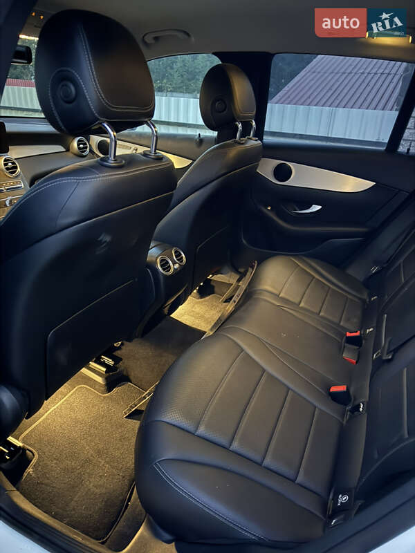 Внедорожник / Кроссовер Mercedes-Benz GLC-Class 2021 в Новояворовске