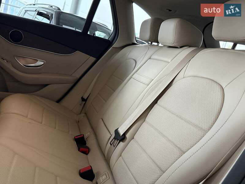 Внедорожник / Кроссовер Mercedes-Benz GLC-Class 2022 в Одессе