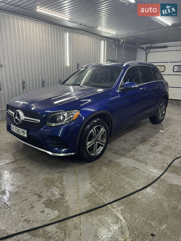 Внедорожник / Кроссовер Mercedes-Benz GLC-Class 2017 в Харькове