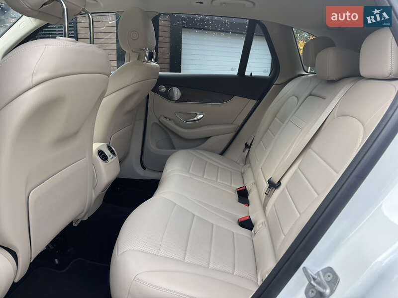 Позашляховик / Кросовер Mercedes-Benz GLC-Class 2020 в Львові
