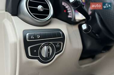 Позашляховик / Кросовер Mercedes-Benz GLC-Class 2017 в 