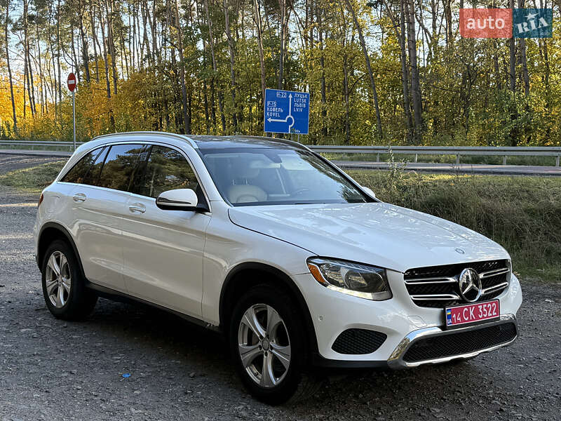 Внедорожник / Кроссовер Mercedes-Benz GLC-Class 2016 в 