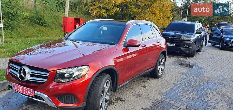 Позашляховик / Кросовер Mercedes-Benz GLC-Class 2016 в Львові фото 6 Позашляховик / Кросовер Mercedes-Benz GLC-Class 2016 в Львові