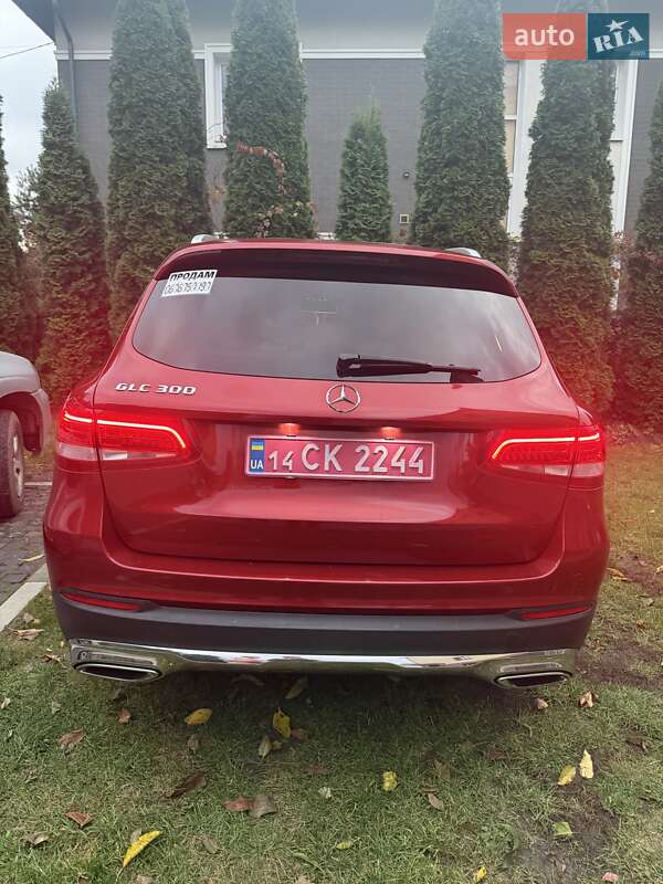 Позашляховик / Кросовер Mercedes-Benz GLC-Class 2016 в Львові фото 7 Позашляховик / Кросовер Mercedes-Benz GLC-Class 2016 в Львові