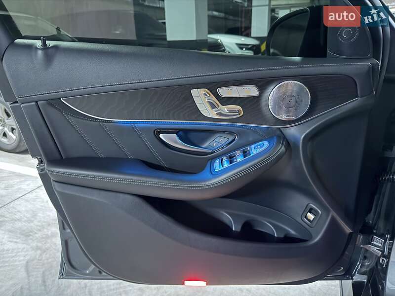 Внедорожник / Кроссовер Mercedes-Benz GLC-Class 2018 в Днепре фото 20 Внедорожник / Кроссовер Mercedes-Benz GLC-Class 2018 в Днепре