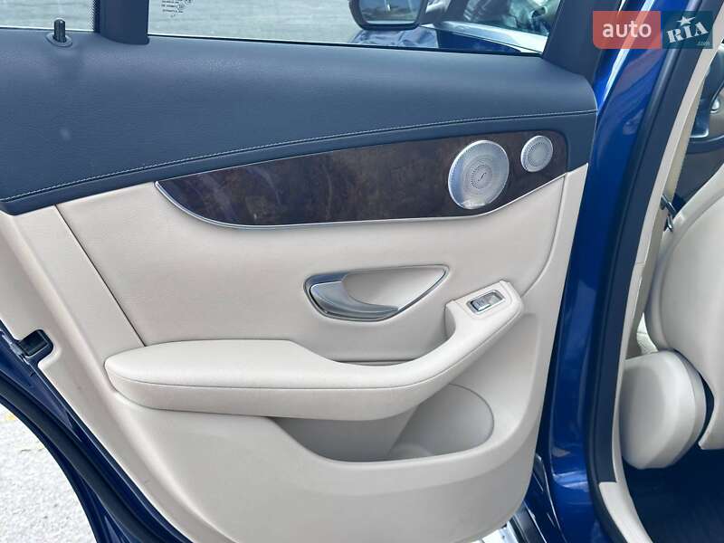 Внедорожник / Кроссовер Mercedes-Benz GLC-Class 2017 в Кропивницком