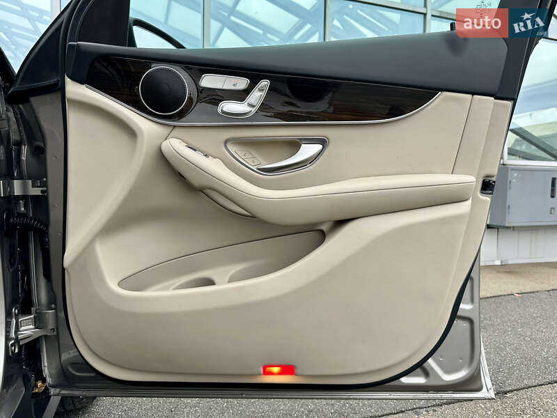 Позашляховик / Кросовер Mercedes-Benz GLC-Class 2020 в Києві фото 46 Позашляховик / Кросовер Mercedes-Benz GLC-Class 2020 в Києві