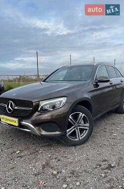 Внедорожник / Кроссовер Mercedes-Benz GLC-Class 2017 в 