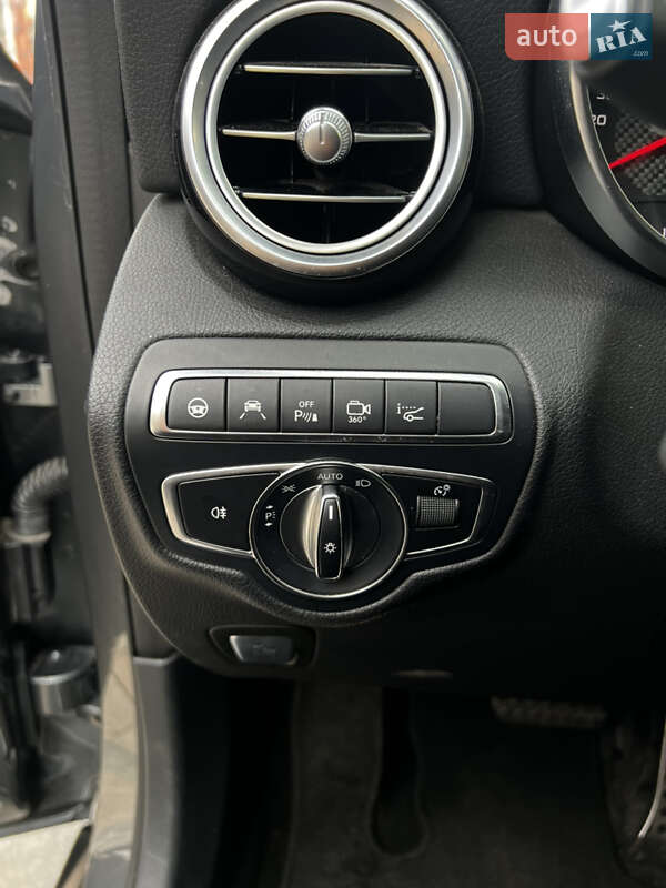 Позашляховик / Кросовер Mercedes-Benz GLC-Class 2018 в Києві фото 9 Позашляховик / Кросовер Mercedes-Benz GLC-Class 2018 в Києві