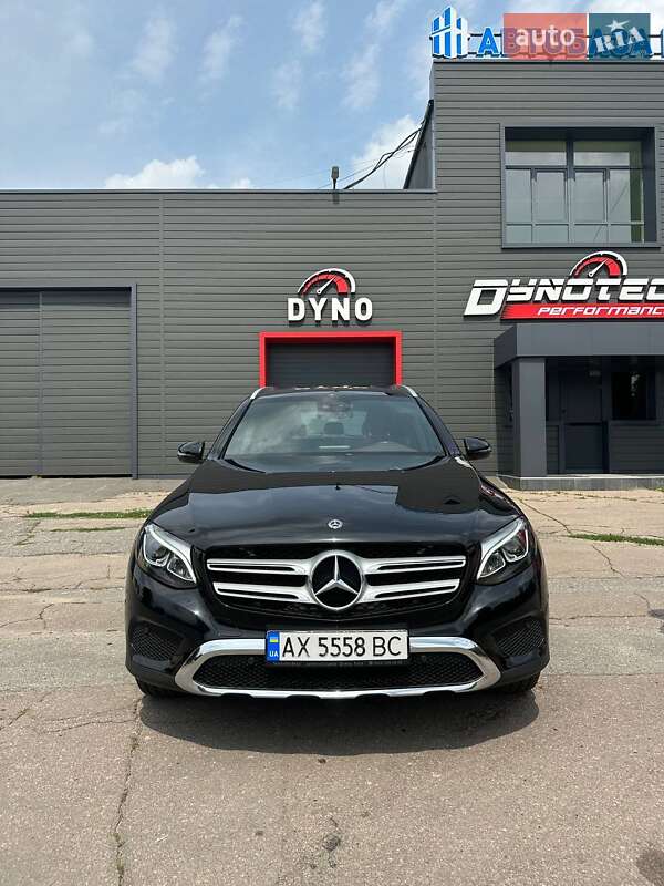Mercedes-Benz GLC-Class 2017 Mercedes-Benz GLC-Class 2017
