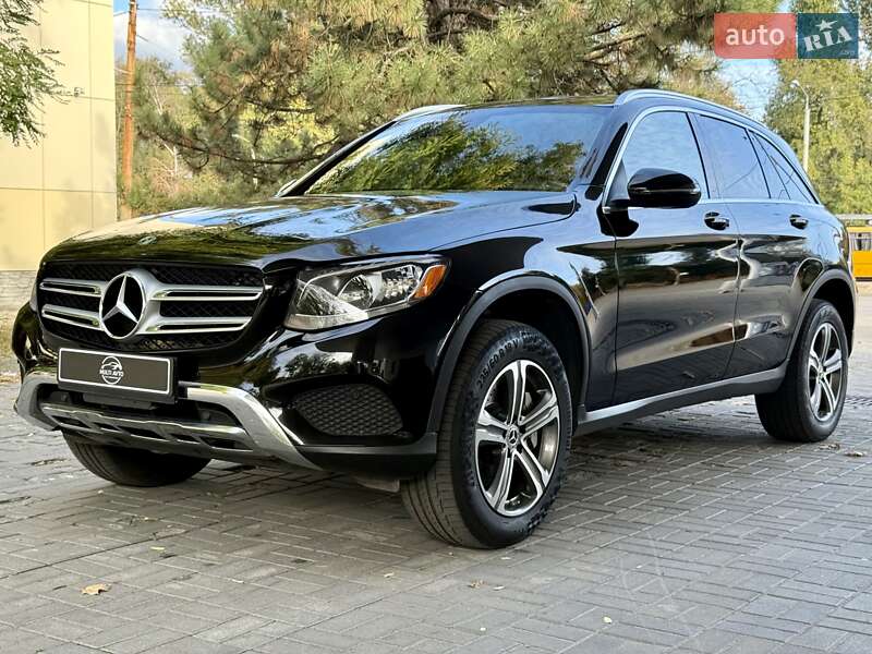 Mercedes-Benz GLC-Class 2017 Mercedes-Benz GLC-Class 2017