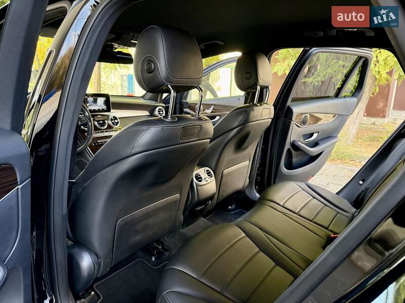 Внедорожник / Кроссовер Mercedes-Benz GLC-Class 2017 в Днепре фото 19 Внедорожник / Кроссовер Mercedes-Benz GLC-Class 2017 в Днепре