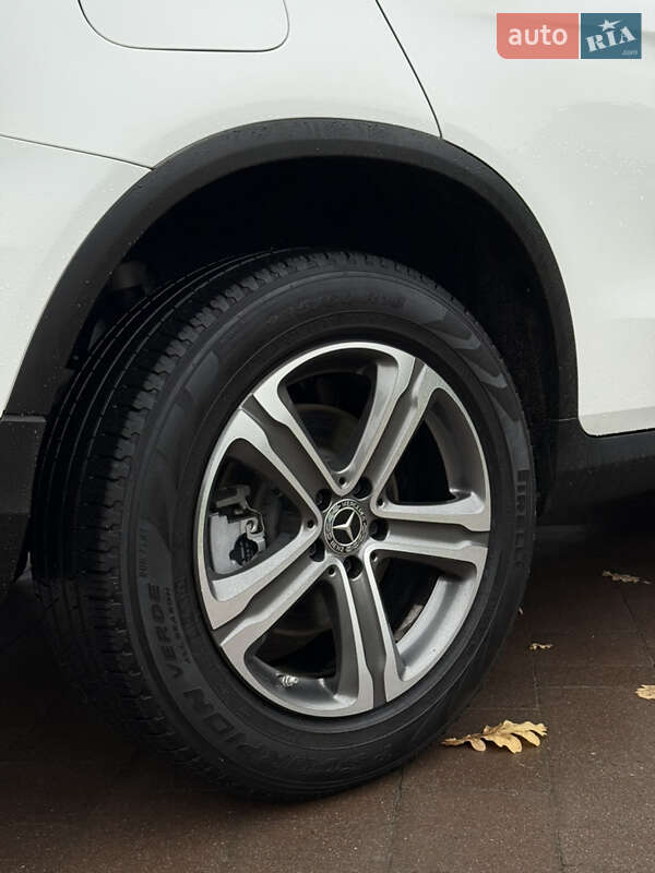 Внедорожник / Кроссовер Mercedes-Benz GLC-Class 2021 в Львове