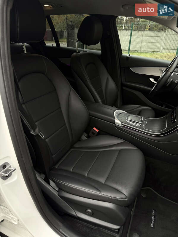 Внедорожник / Кроссовер Mercedes-Benz GLC-Class 2021 в Львове