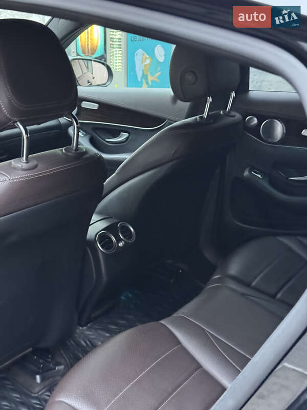 Внедорожник / Кроссовер Mercedes-Benz GLC-Class 2018 в Киеве