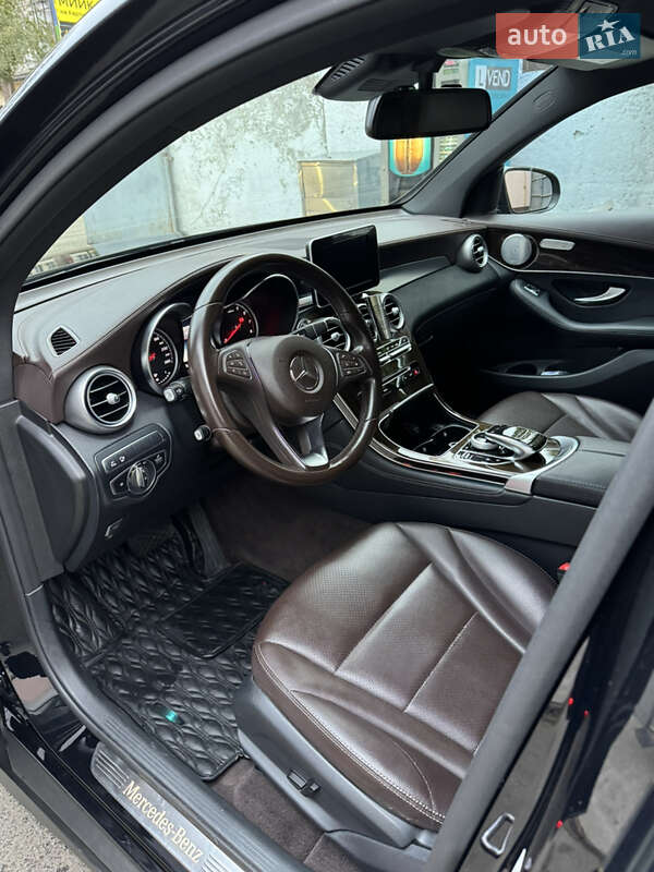 Внедорожник / Кроссовер Mercedes-Benz GLC-Class 2018 в Киеве