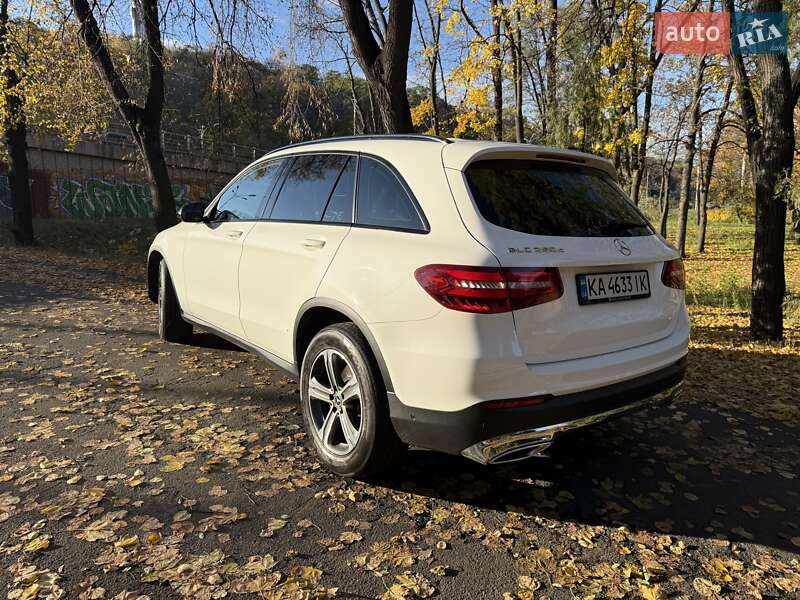 Внедорожник / Кроссовер Mercedes-Benz GLC-Class 2017 в Киеве фото 5 Внедорожник / Кроссовер Mercedes-Benz GLC-Class 2017 в Киеве
