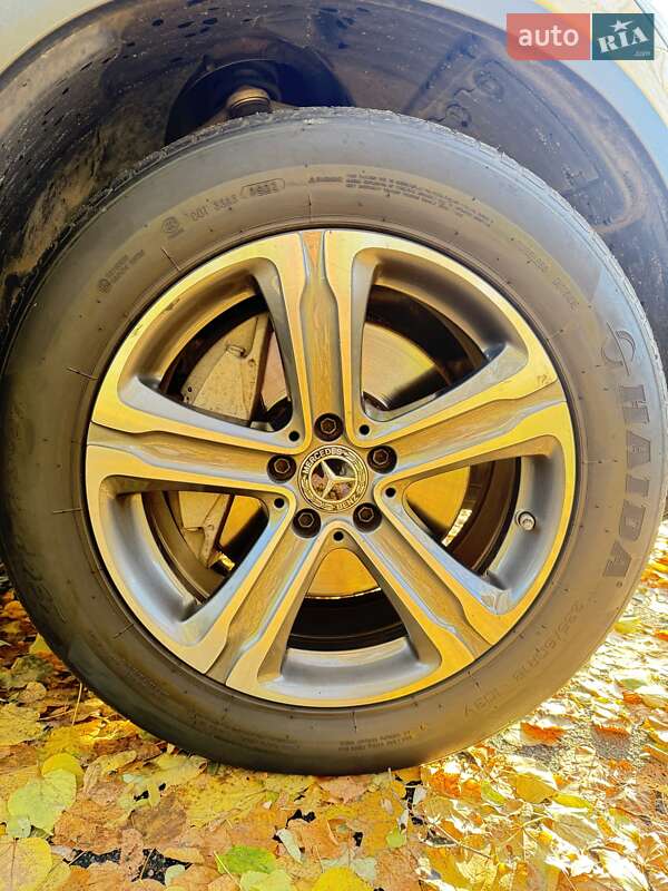 Внедорожник / Кроссовер Mercedes-Benz GLC-Class 2017 в Киеве фото 34 Внедорожник / Кроссовер Mercedes-Benz GLC-Class 2017 в Киеве