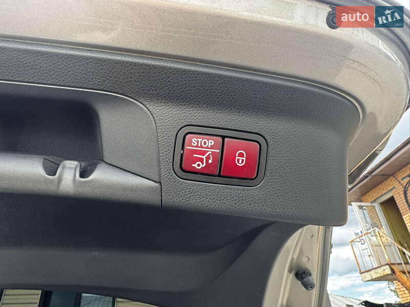 Позашляховик / Кросовер Mercedes-Benz GLC-Class 2019 в Києві фото 18 Позашляховик / Кросовер Mercedes-Benz GLC-Class 2019 в Києві