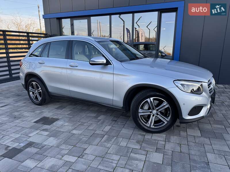 Позашляховик / Кросовер Mercedes-Benz GLC-Class 2016 в Рівному