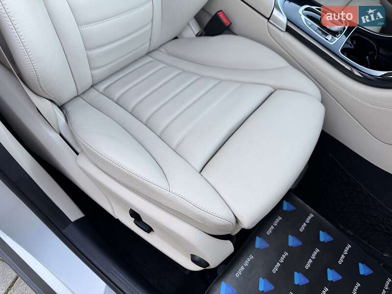 Позашляховик / Кросовер Mercedes-Benz GLC-Class 2016 в Рівному