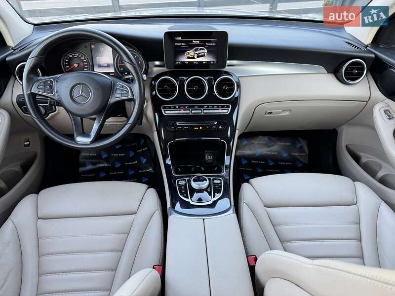 Позашляховик / Кросовер Mercedes-Benz GLC-Class 2016 в Рівному