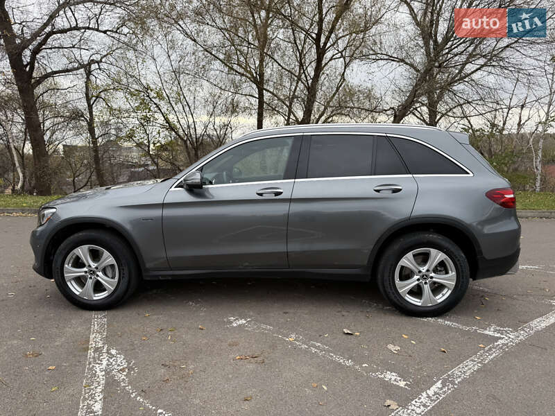 Позашляховик / Кросовер Mercedes-Benz GLC-Class 2018 в Києві фото 7 Позашляховик / Кросовер Mercedes-Benz GLC-Class 2018 в Києві