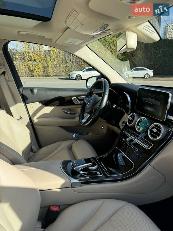 Позашляховик / Кросовер Mercedes-Benz GLC-Class 2016 в Києві фото 9 Позашляховик / Кросовер Mercedes-Benz GLC-Class 2016 в Києві