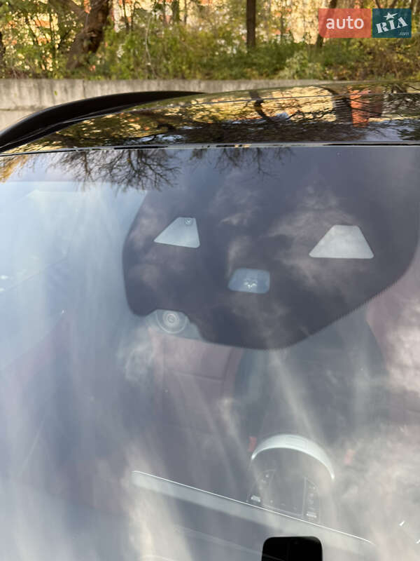 Позашляховик / Кросовер Mercedes-Benz GLC-Class 2020 в Києві