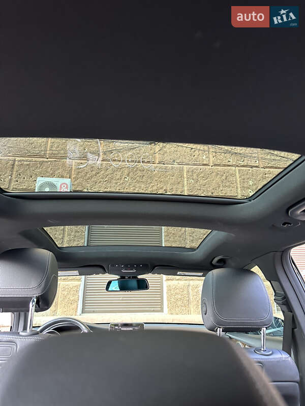 Внедорожник / Кроссовер Mercedes-Benz GLC-Class 2018 в Одессе фото 6 Внедорожник / Кроссовер Mercedes-Benz GLC-Class 2018 в Одессе