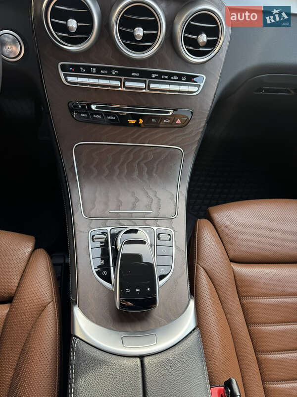 Позашляховик / Кросовер Mercedes-Benz GLC-Class 2018 в Чернівцях фото 16 Позашляховик / Кросовер Mercedes-Benz GLC-Class 2018 в Чернівцях