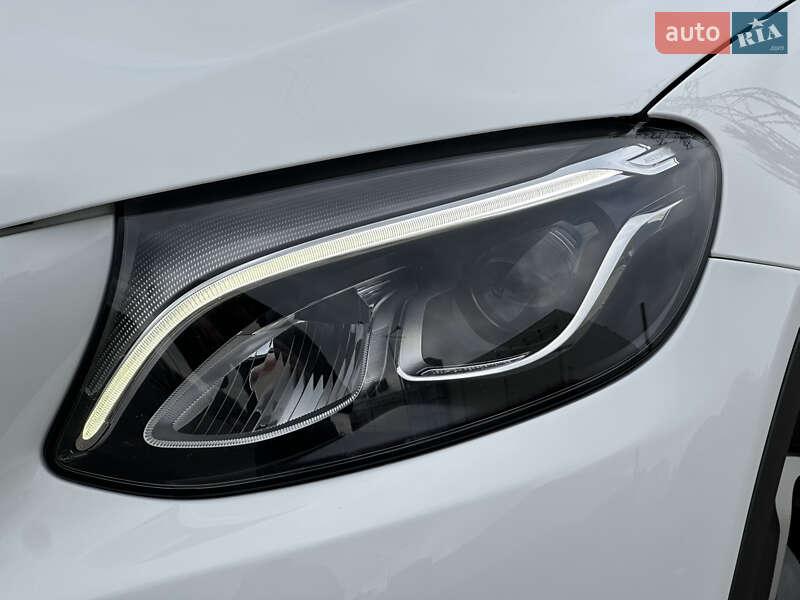 Внедорожник / Кроссовер Mercedes-Benz GLC-Class 2019 в Киеве фото 4 Внедорожник / Кроссовер Mercedes-Benz GLC-Class 2019 в Киеве