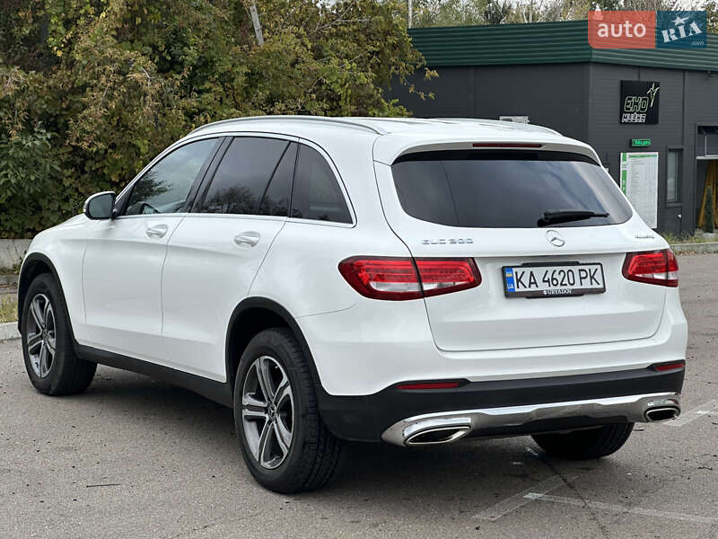 Внедорожник / Кроссовер Mercedes-Benz GLC-Class 2019 в Киеве фото 14 Внедорожник / Кроссовер Mercedes-Benz GLC-Class 2019 в Киеве