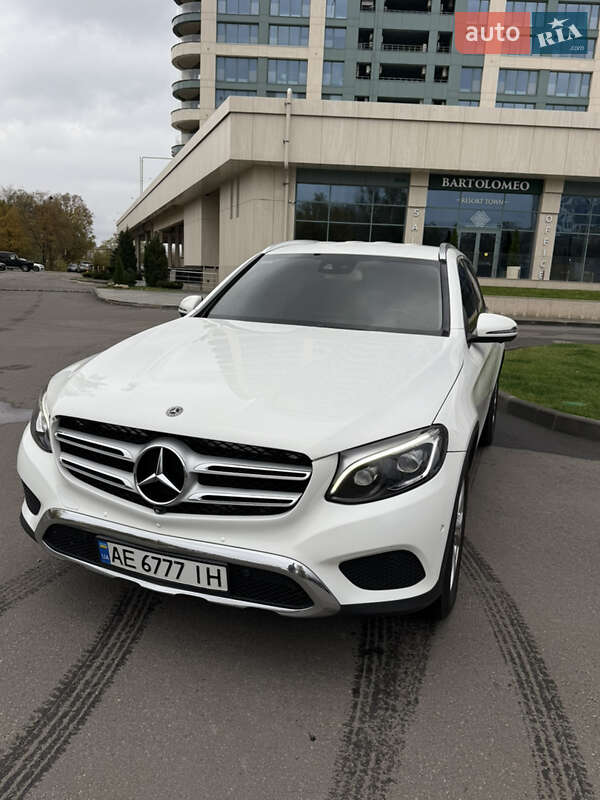 Внедорожник / Кроссовер Mercedes-Benz GLC-Class 2018 в Днепре