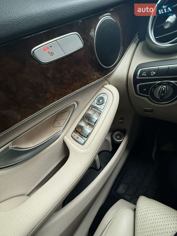 Внедорожник / Кроссовер Mercedes-Benz GLC-Class 2018 в Днепре