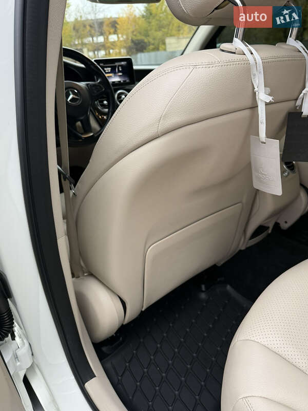 Внедорожник / Кроссовер Mercedes-Benz GLC-Class 2018 в Днепре