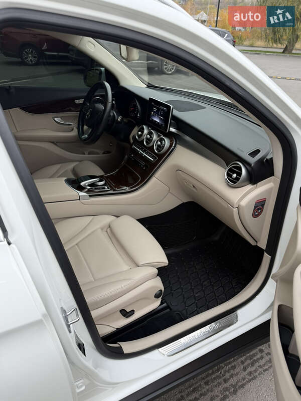Внедорожник / Кроссовер Mercedes-Benz GLC-Class 2018 в Днепре