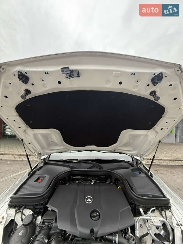 Внедорожник / Кроссовер Mercedes-Benz GLC-Class 2018 в Днепре