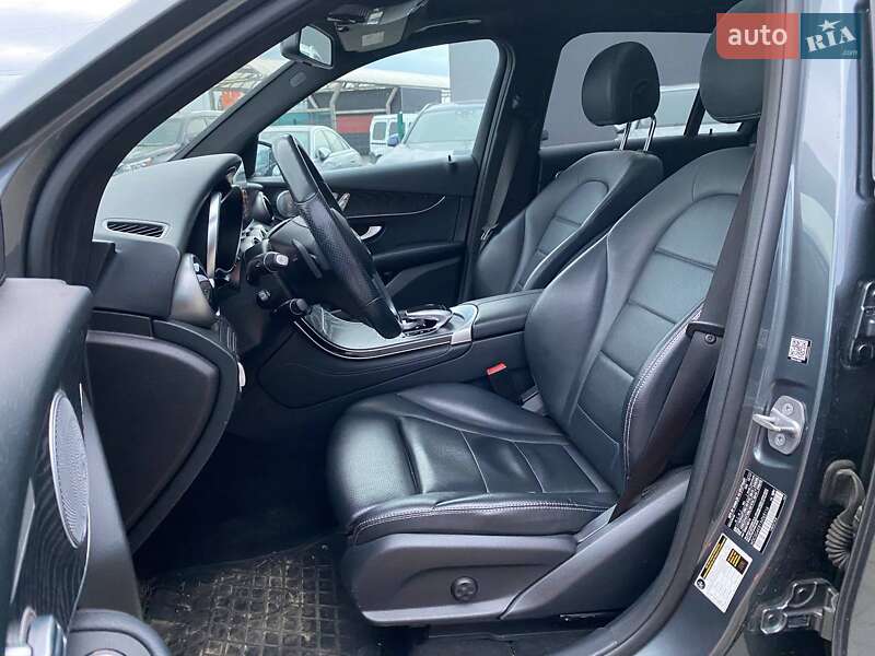 Позашляховик / Кросовер Mercedes-Benz GLC-Class 2017 в Львові фото 17 Позашляховик / Кросовер Mercedes-Benz GLC-Class 2017 в Львові