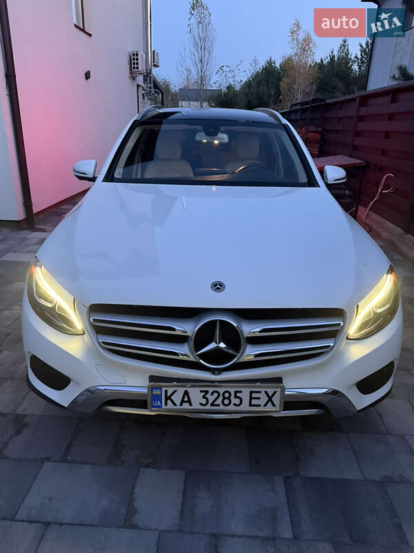 Внедорожник / Кроссовер Mercedes-Benz GLC-Class 2017 в Киеве