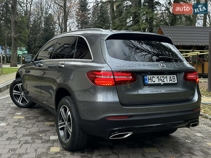 Внедорожник / Кроссовер Mercedes-Benz GLC-Class 2018 в Дрогобыче фото 36 Внедорожник / Кроссовер Mercedes-Benz GLC-Class 2018 в Дрогобыче