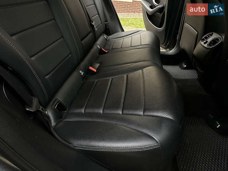 Внедорожник / Кроссовер Mercedes-Benz GLC-Class 2018 в Дрогобыче фото 118 Внедорожник / Кроссовер Mercedes-Benz GLC-Class 2018 в Дрогобыче